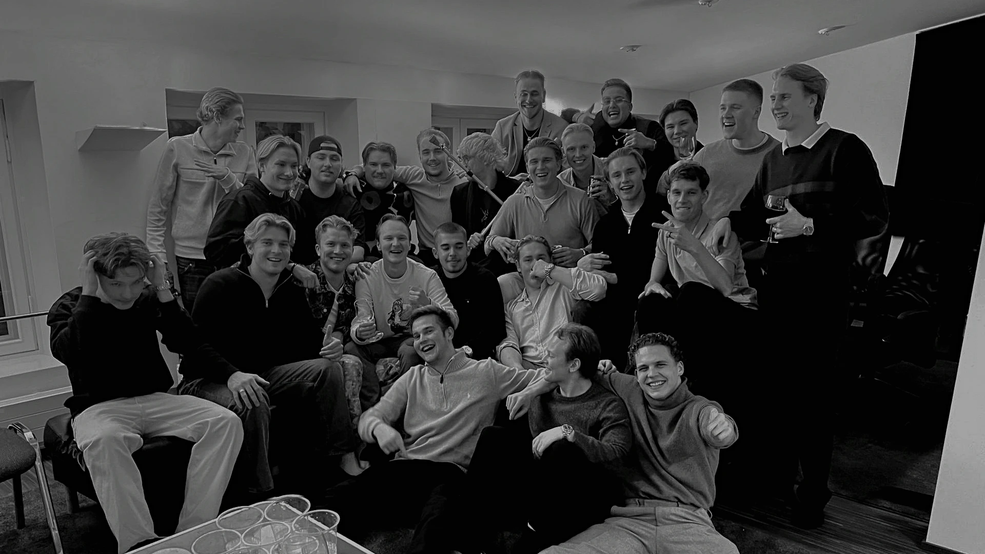 Myyntikoutsit ryhmäkuva