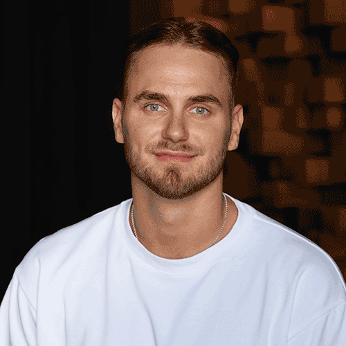 Rasmus Eklund, myyntikoutsit, toimitusjohtaja